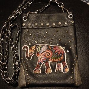 Elephant 🐘 embroidery crossbody bag